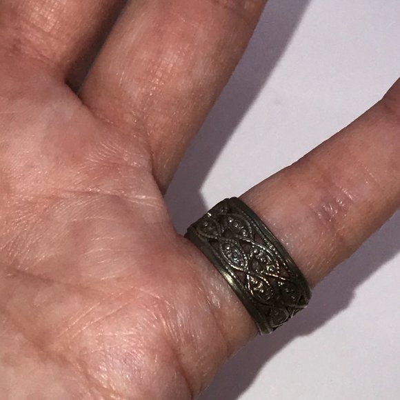 Vintage Wide Band Silver Ring, Size 5 - Picture 7 of 7